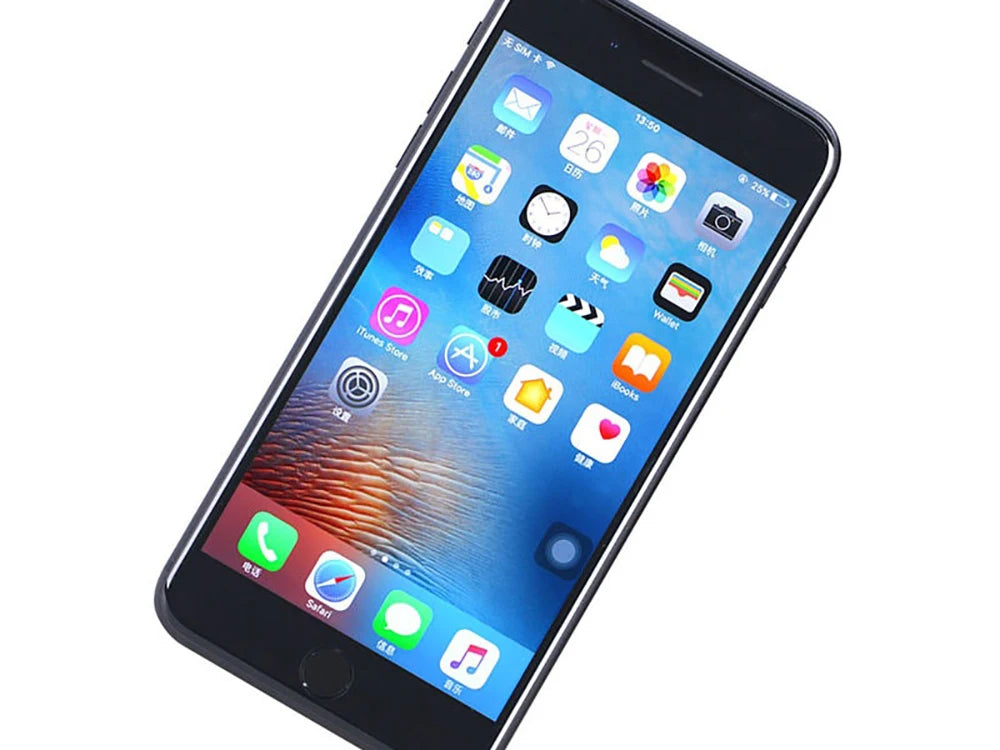 Original Unlocked Apple iPhone 7 Plus - Dual Rear Camera 4G LTE Smartphone with 5.5" Display, Quad Core A10, 12MP Camera, 3GB RAM