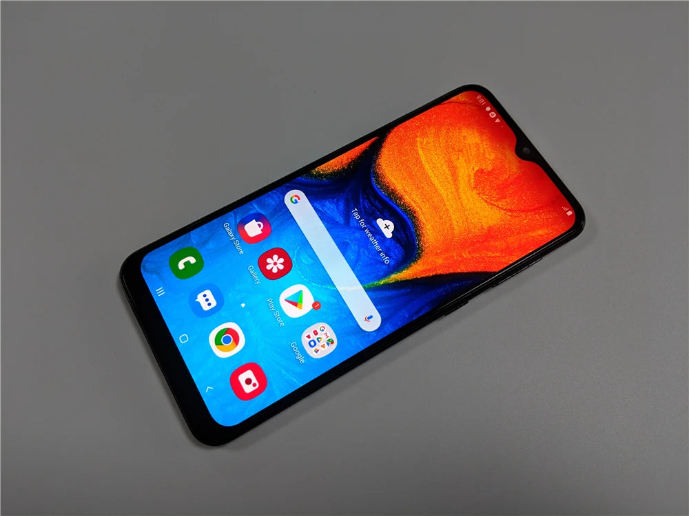 Samsung Galaxy A20 - Original Unlocked Smartphone with 6.4 Inches Display, 3GB RAM, 32GB ROM, and 13MP Camera