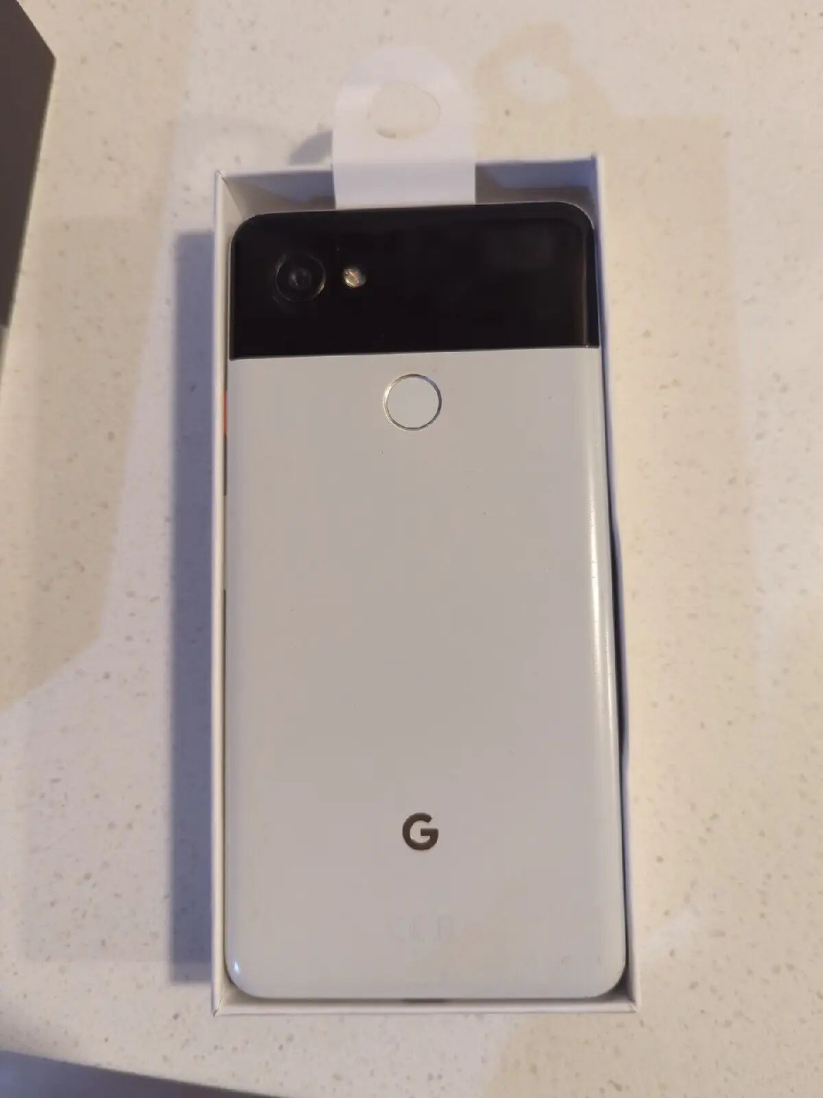 Original Unlocked Google Pixel 2XL - 6" Smartphone with 4GB RAM, 64/128GB ROM, NFC, Octa Core, Snapdragon, 4G LTE, WiFi